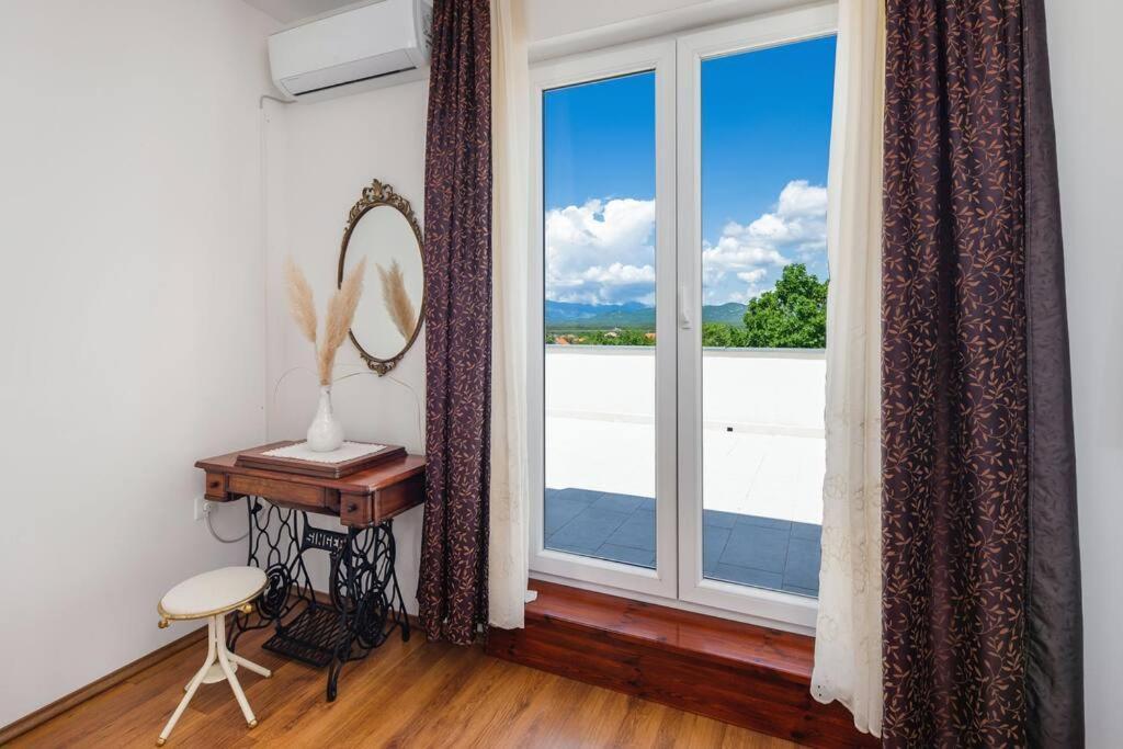 Vilă Private Luxury With Pool -lola - *
