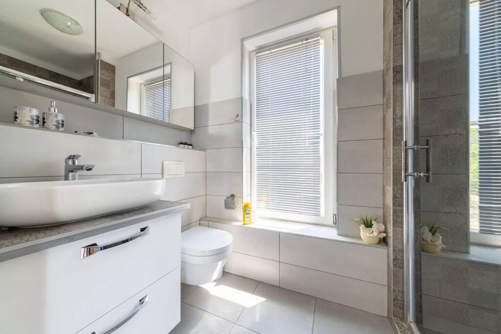 Vilă Private Luxury With Pool -lola -