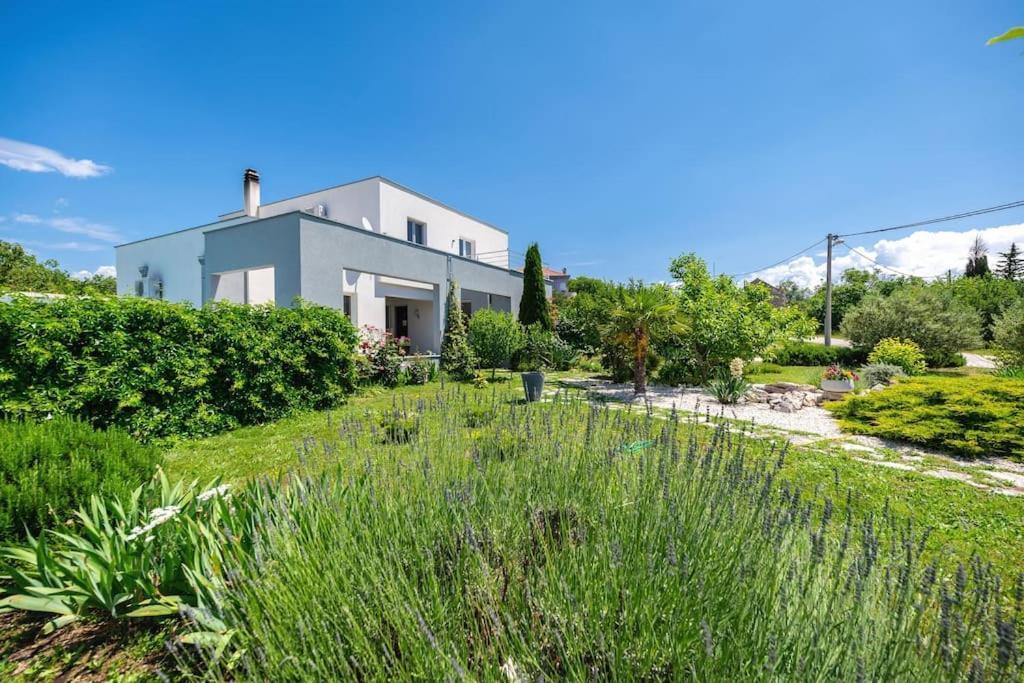 Vilă Private Luxury With Pool -lola - Lovreć