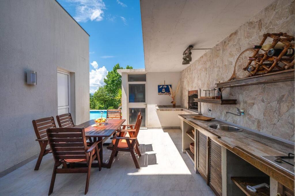 Vilă Private Luxury With Pool -lola - *